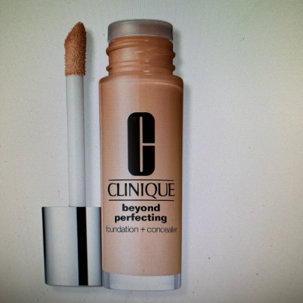 CLINIQUE BEYOND PERFECTING FOUNDATION AND CONCEALER IN #WN48 OAT NWT! - Picture 2 of 3